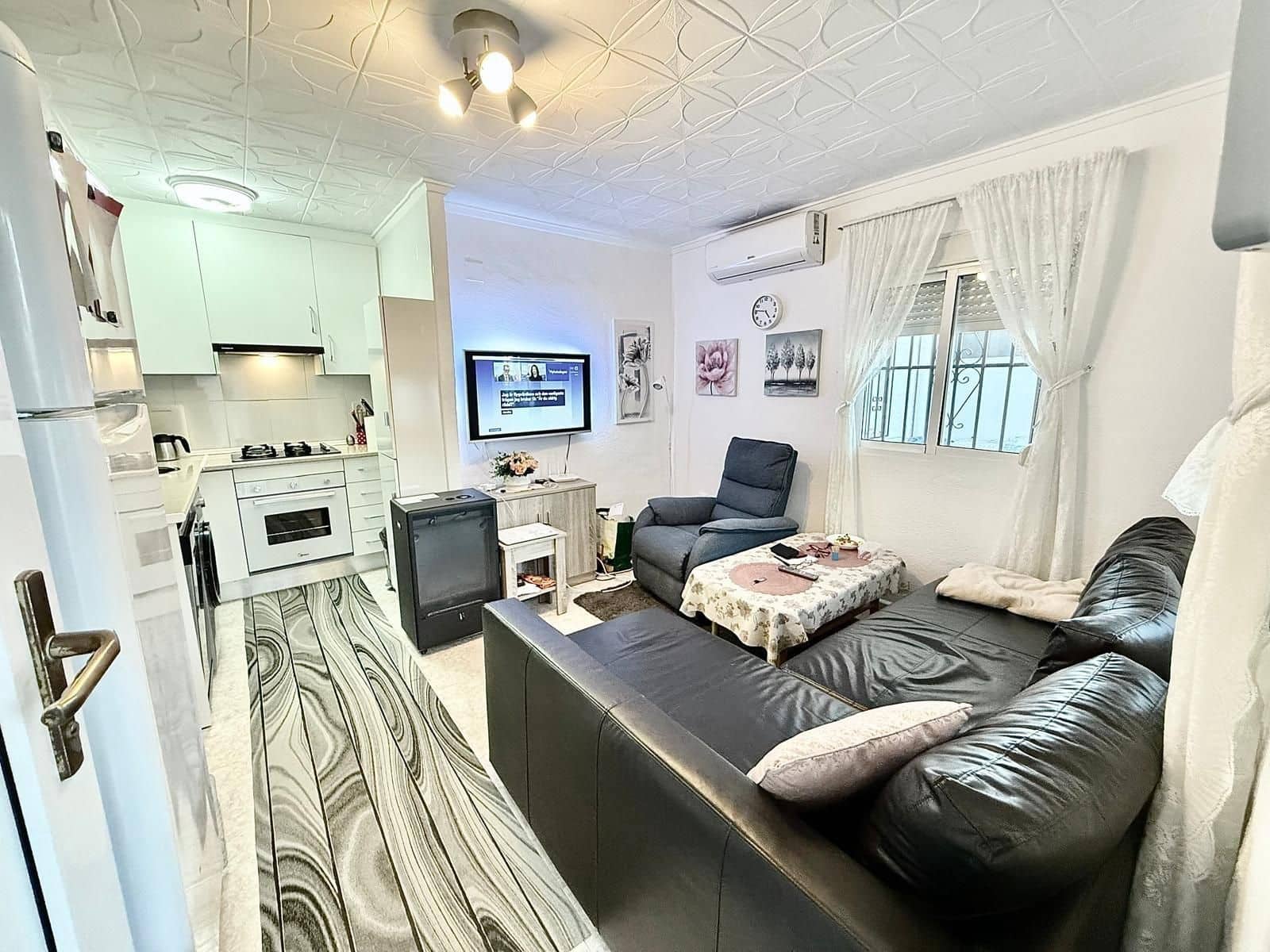 2 soveværelse Bungalow til salg i Torrevieja - € 99.900 (Ref: 9441868)