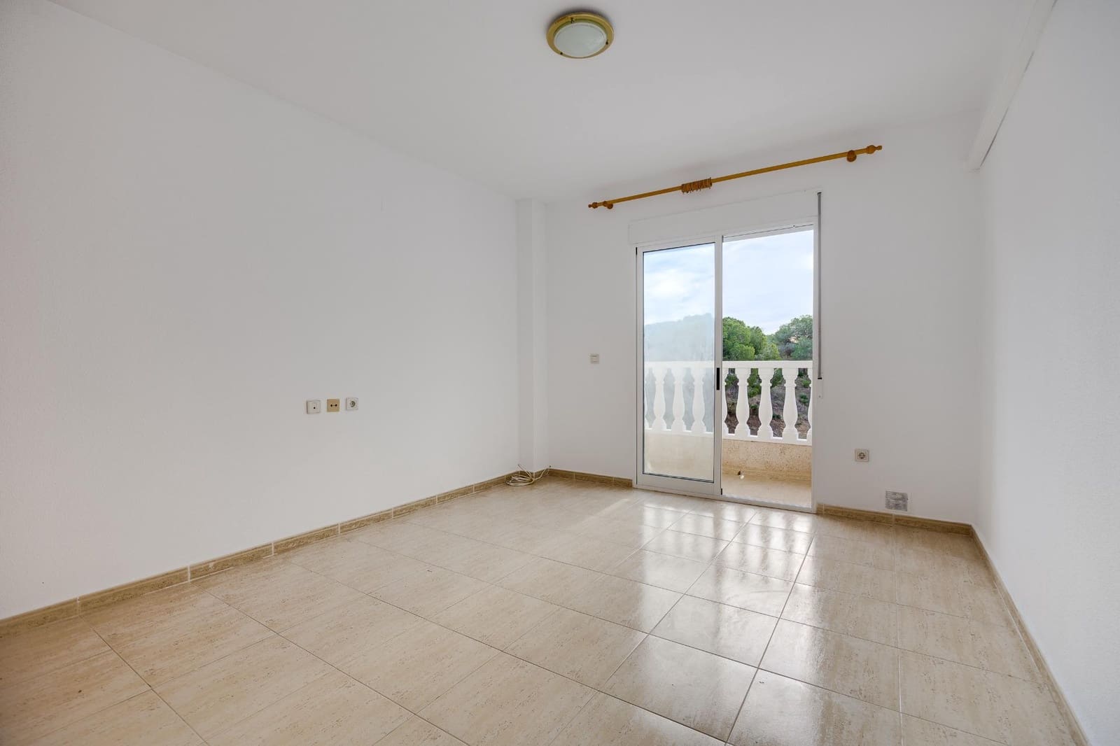 Yksiö myytävänä paikassa Guardamar del Segura - 79 500 € (Ref: 9452303)