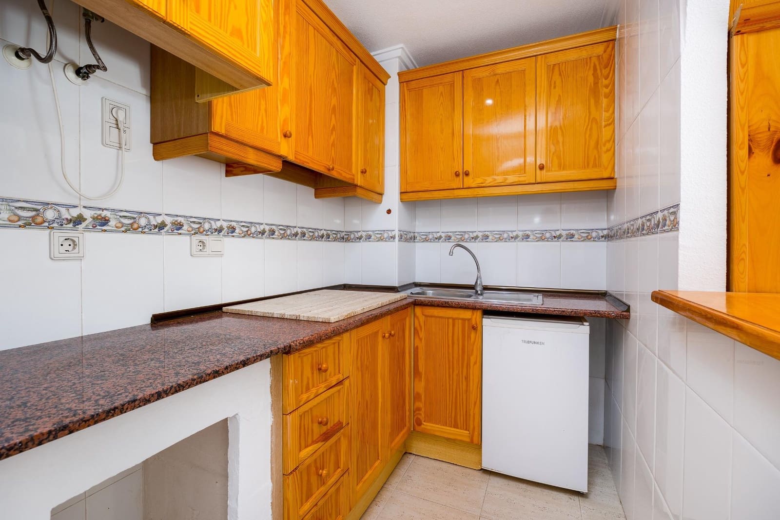 Yksiö myytävänä paikassa Guardamar del Segura - 79 500 € (Ref: 9452303)