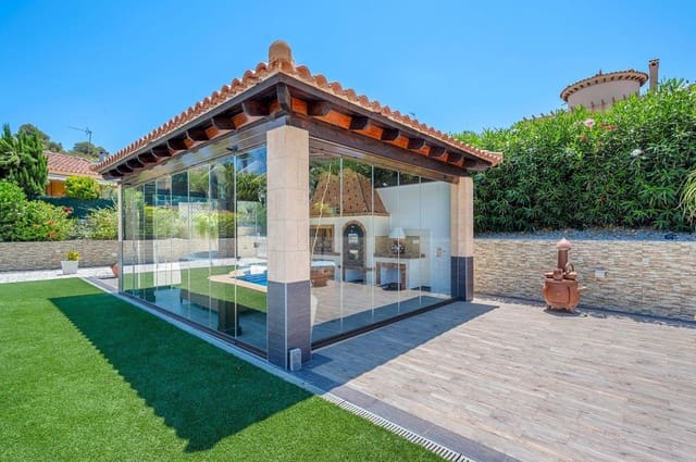 Chalet de 4 habitaciones en Formentera del Segura en venta con piscina garaje - 585.000 € (Ref: 9466110)