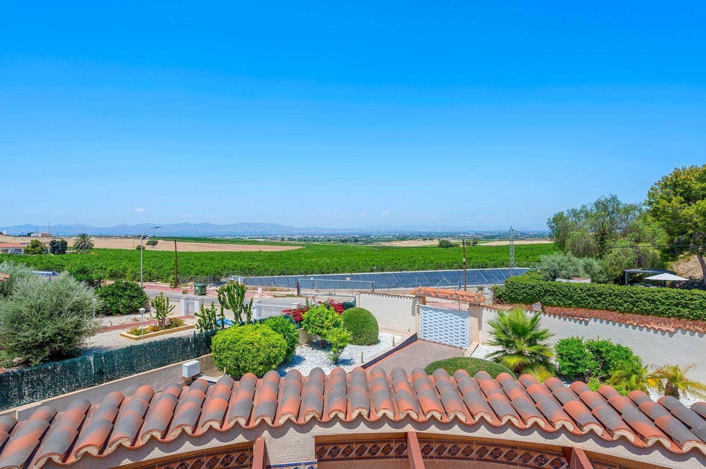 Chalet de 4 habitaciones en Formentera del Segura en venta con piscina garaje - 585.000 € (Ref: 9466110)