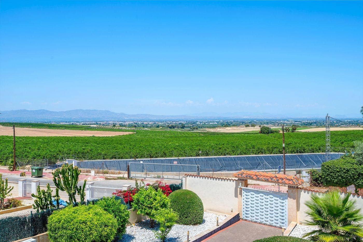 Chalet de 4 habitaciones en Formentera del Segura en venta con piscina garaje - 585.000 € (Ref: 9466110)