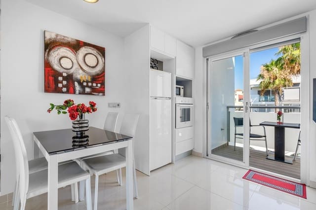 2 Zimmer Penthouse zu verkaufen in Punta Prima, Torrevieja mit Pool - 279.000 € (Ref: 9470608)