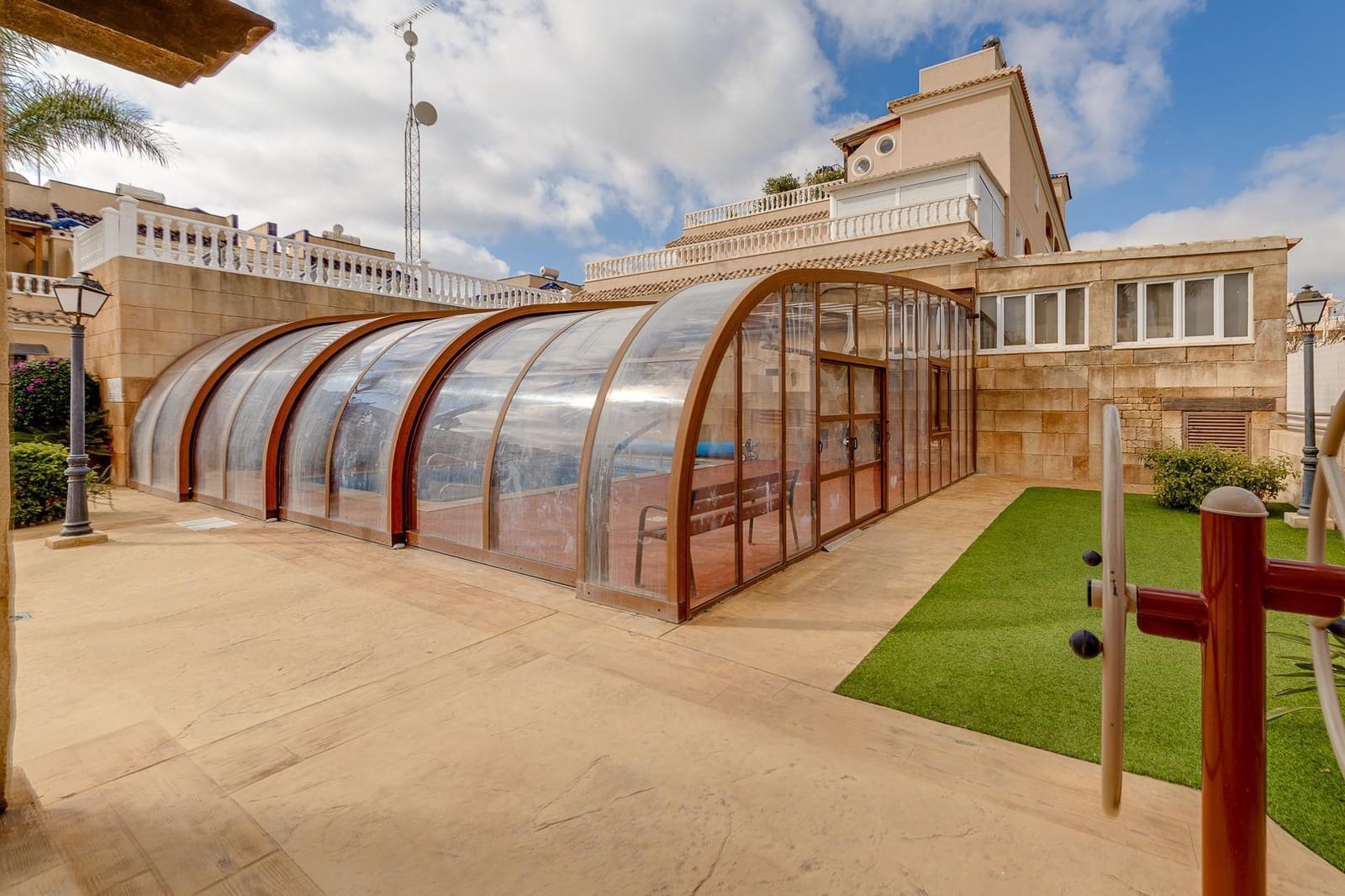 2 bedroom Apartment for sale in Los Dolses with pool - € 205,000 (Ref: 9483570)