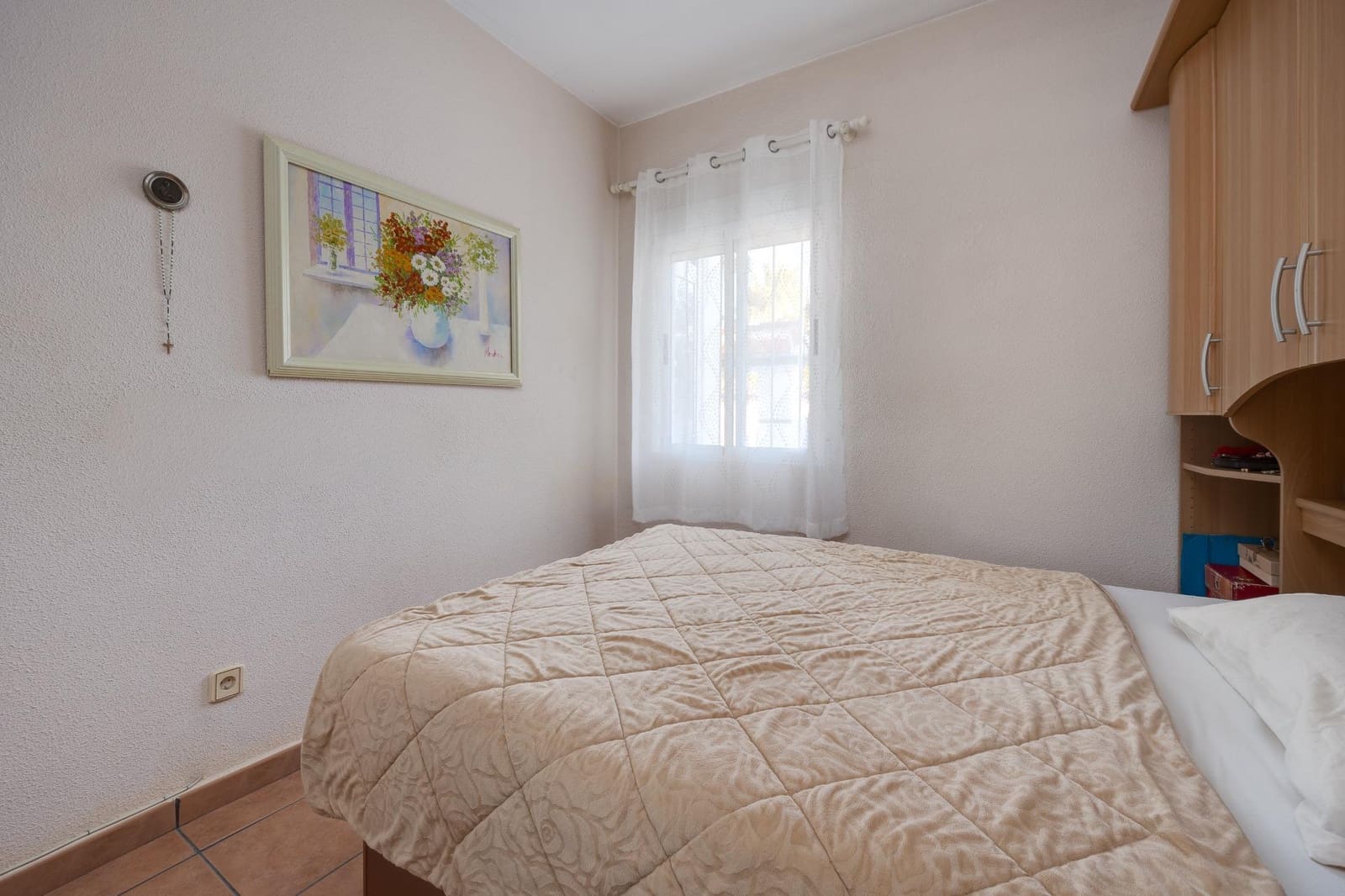 3 bedroom Villa for sale in Orihuela Costa with garage - € 139,500 (Ref: 9483571)