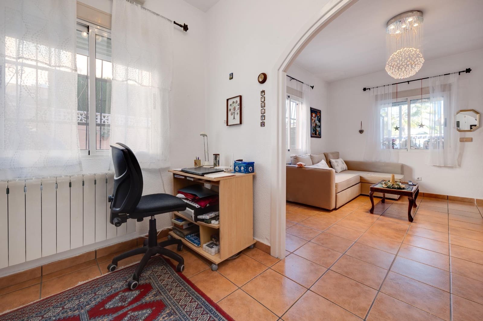 3 bedroom Villa for sale in Orihuela Costa with garage - € 139,500 (Ref: 9483571)