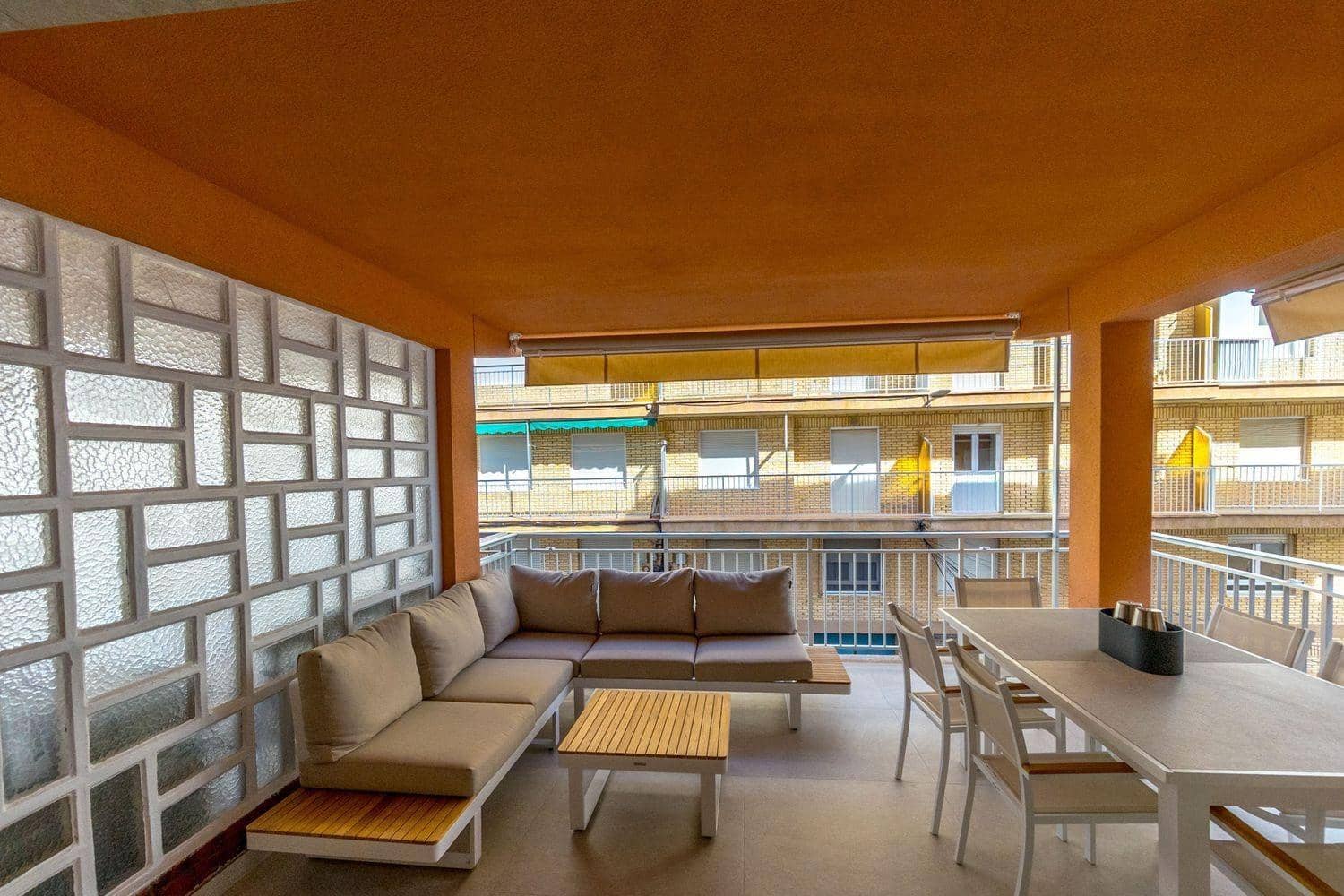 3 sovrum Lägenhet till salu i Torrevieja - 249 000 € (Ref: 9483916)