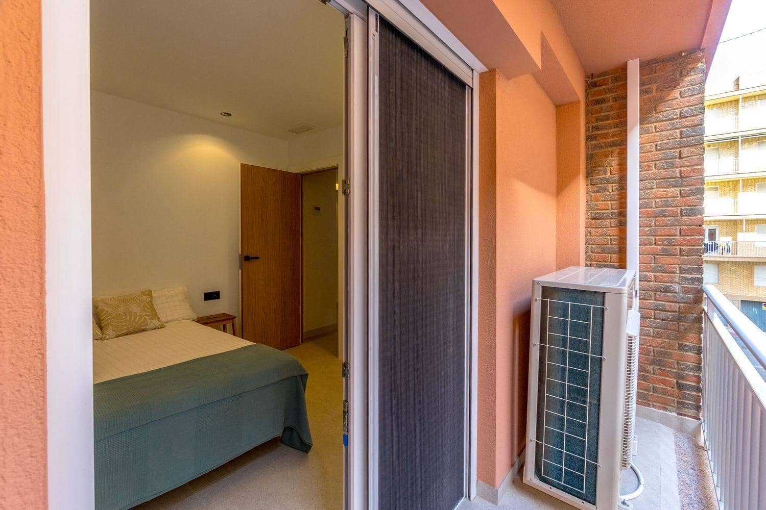 3 sovrum Lägenhet till salu i Torrevieja - 249 000 € (Ref: 9483916)