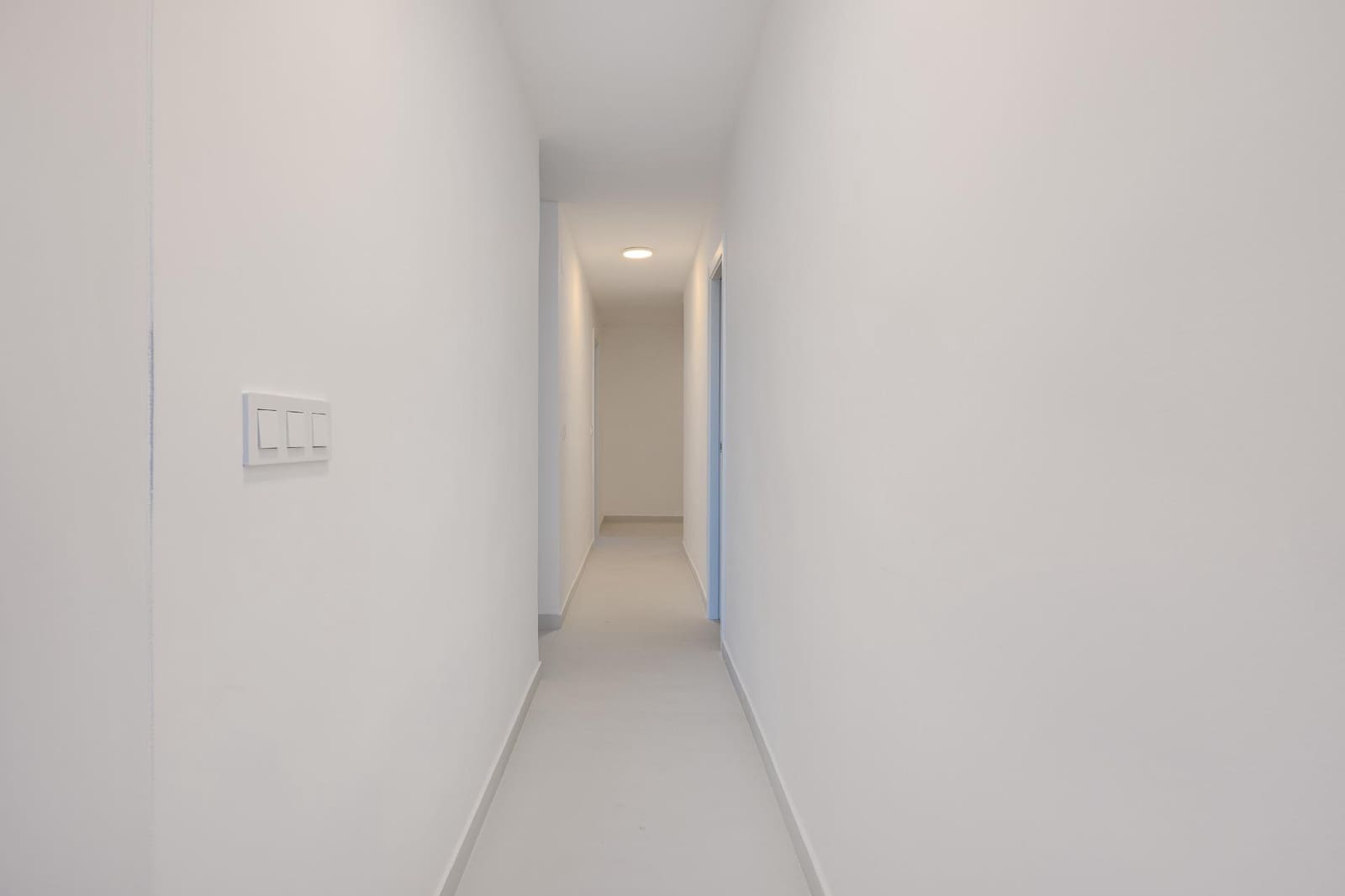 3 bedroom Apartment for sale in Torrevieja - € 259,000 (Ref: 9491629)