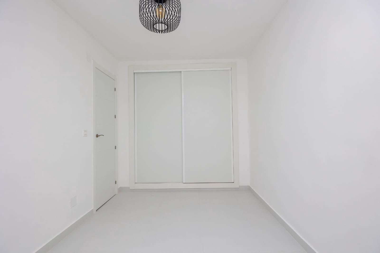 3 bedroom Apartment for sale in Torrevieja - € 259,000 (Ref: 9491629)