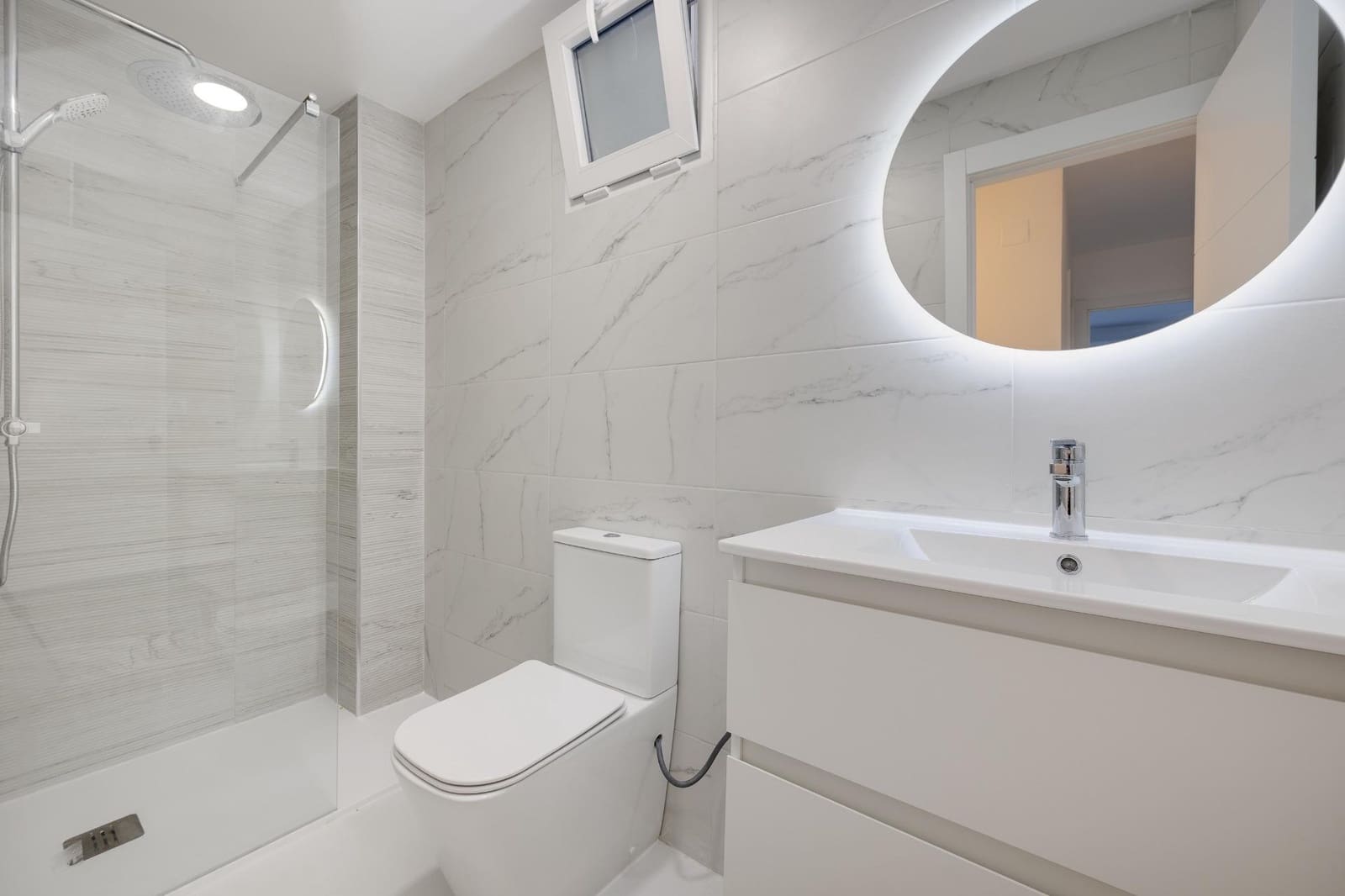 3 bedroom Apartment for sale in Torrevieja - € 259,000 (Ref: 9491629)