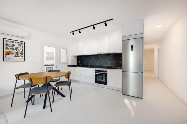 Apartamento de 3 habitaciones en Playa del Acequión, Torrevieja en venta - 259.000 € (Ref: 9491629)