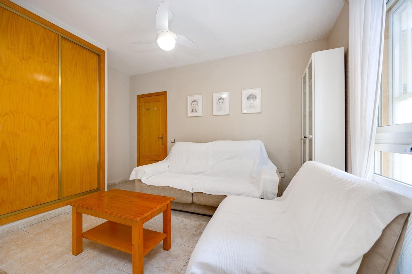 2 sovrum Lägenhet till salu i Torrevieja - 135 000 € (Ref: 9513603)