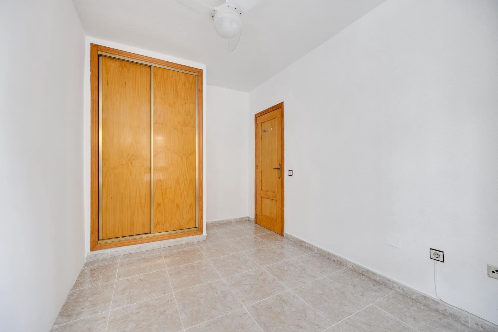2 quarto Apartamento para venda em Torrevieja - 135 000 € (Ref: 9513603)