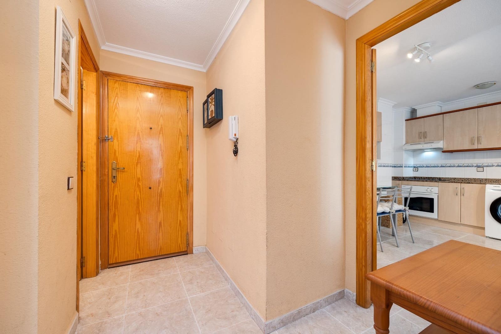 2 soveværelse Lejlighed til salg i Torrevieja - € 127.500 (Ref: 9513603)