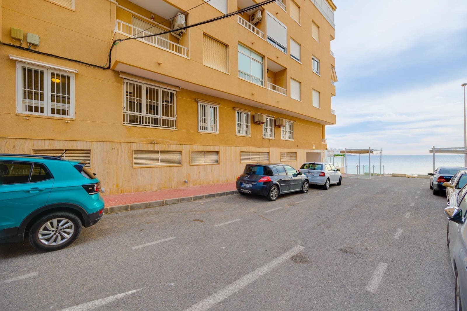 2 soveværelse Lejlighed til salg i Torrevieja - € 127.500 (Ref: 9513603)