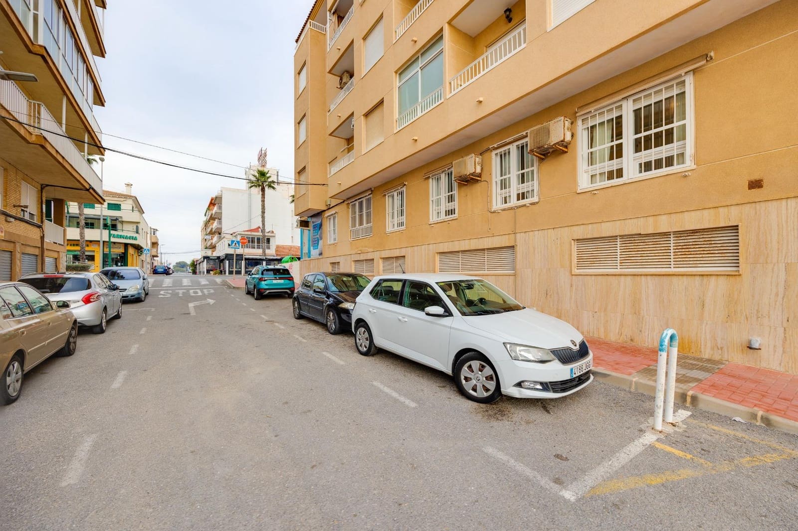 2 soveværelse Lejlighed til salg i Torrevieja - € 127.500 (Ref: 9513603)