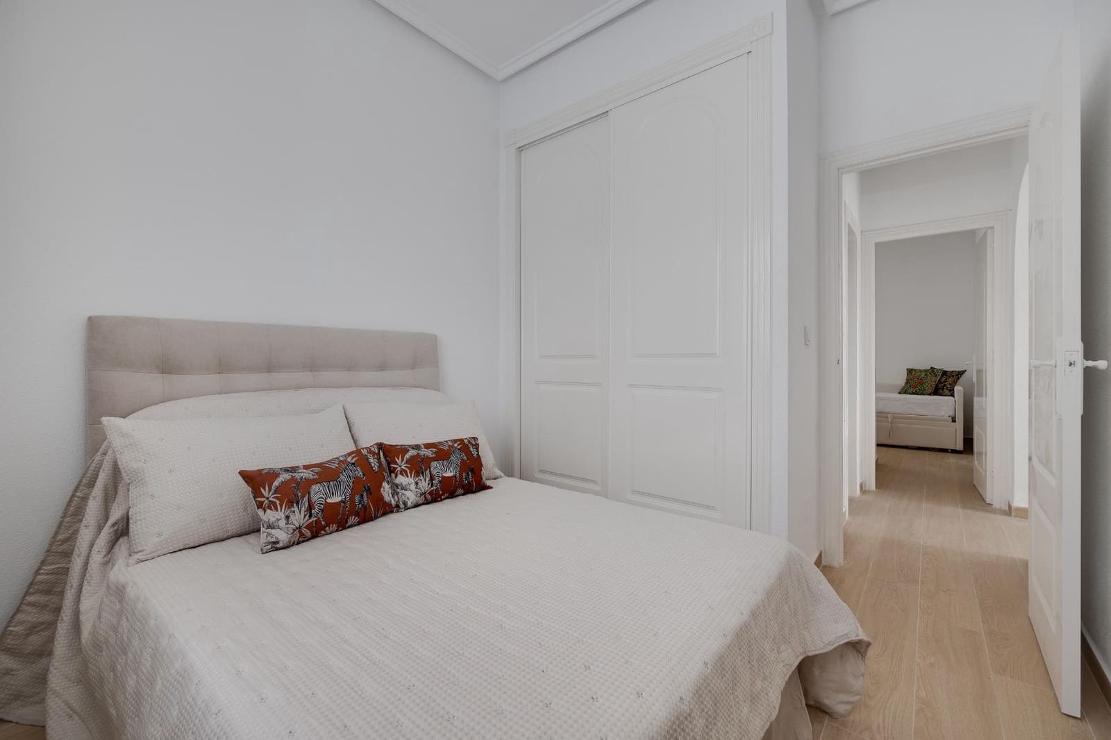 Chalet de 3 habitaciones en Rojales en venta con piscina - 275.000 € (Ref: 9530842)