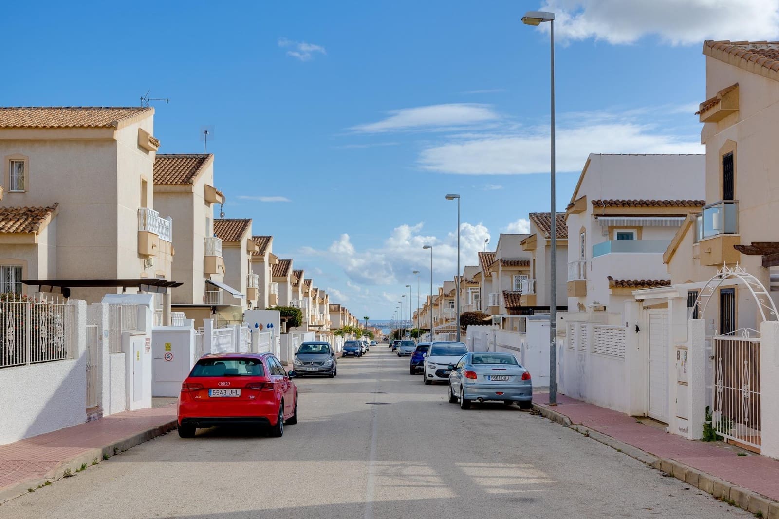 Chalet de 3 habitaciones en Rojales en venta con piscina - 275.000 € (Ref: 9530842)