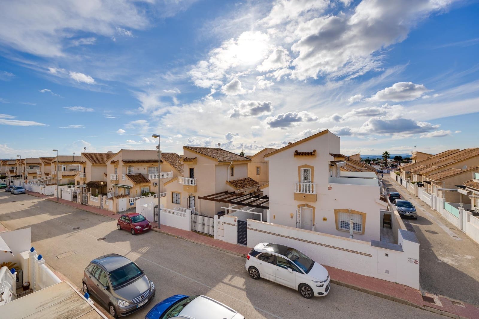 Chalet de 3 habitaciones en Rojales en venta con piscina - 275.000 € (Ref: 9530842)