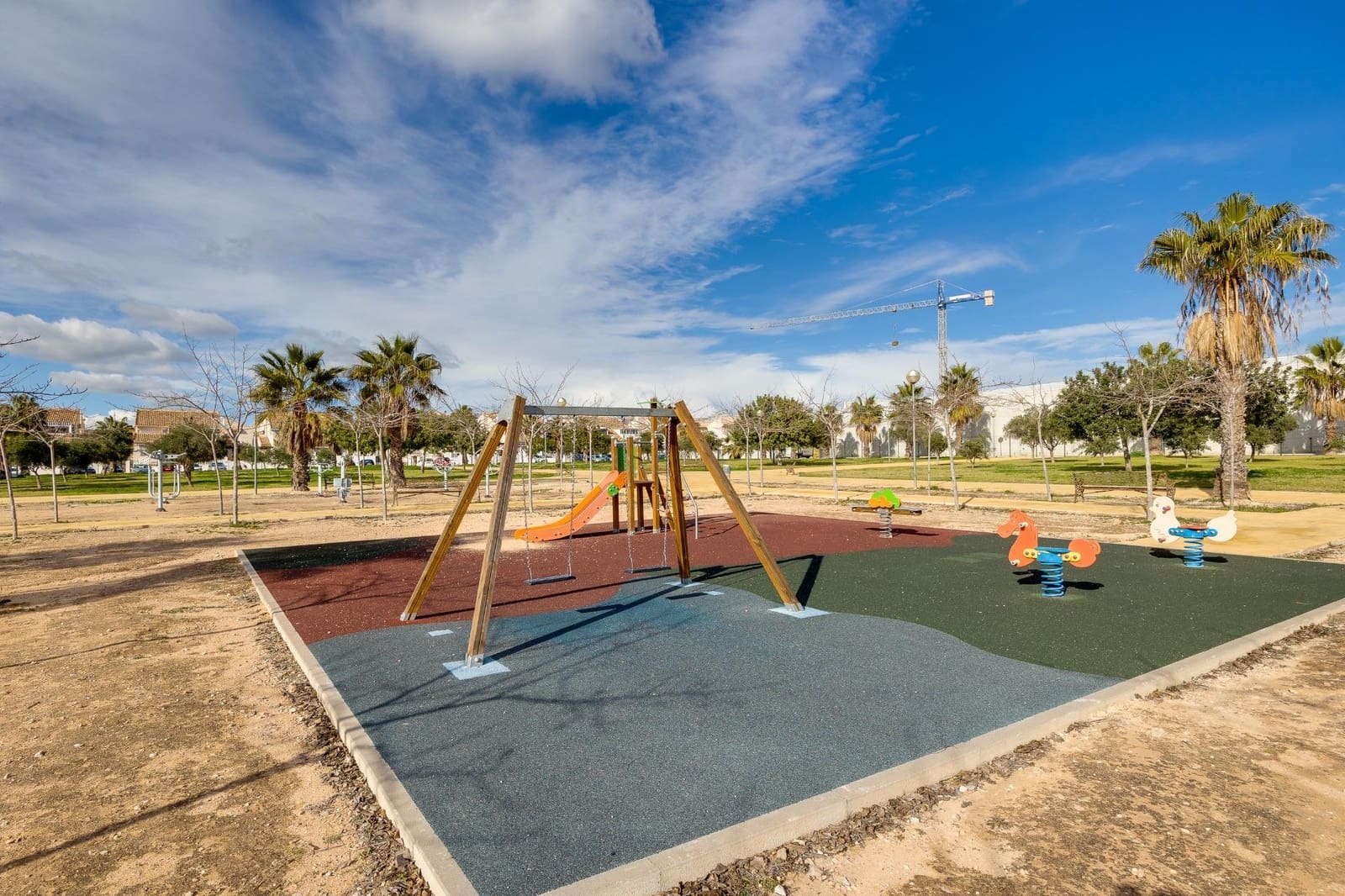 Chalet de 3 habitaciones en Rojales en venta con piscina - 275.000 € (Ref: 9530842)