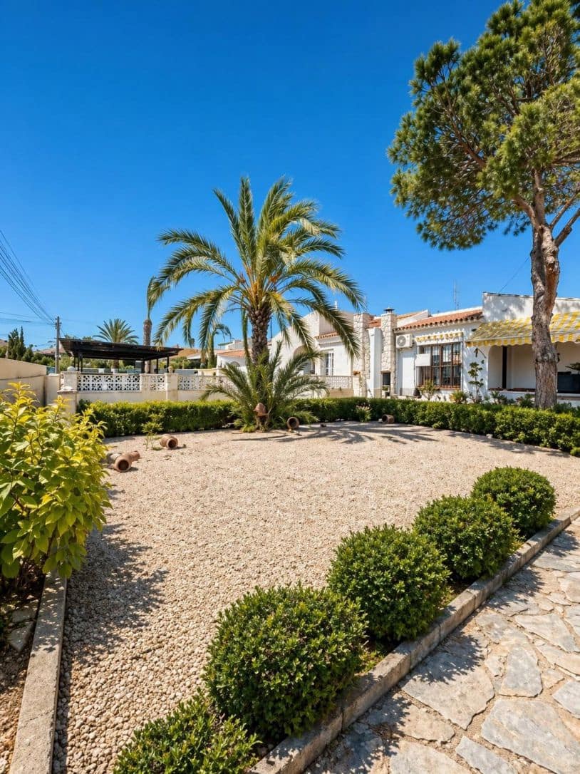 3 chambre Villa/Maison à vendre à Torrevieja avec garage - 299 000 € (Ref: 9536814)