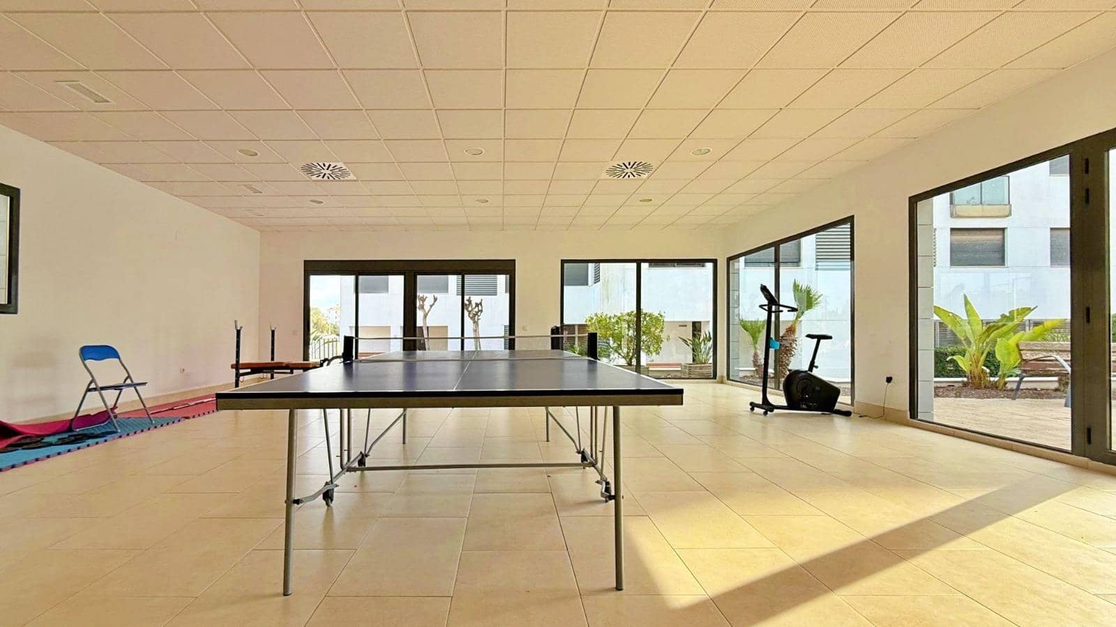 2 slaapkamer Penthouse te koop in Orihuela Costa met zwembad - € 299.000 (Ref: 9548428)