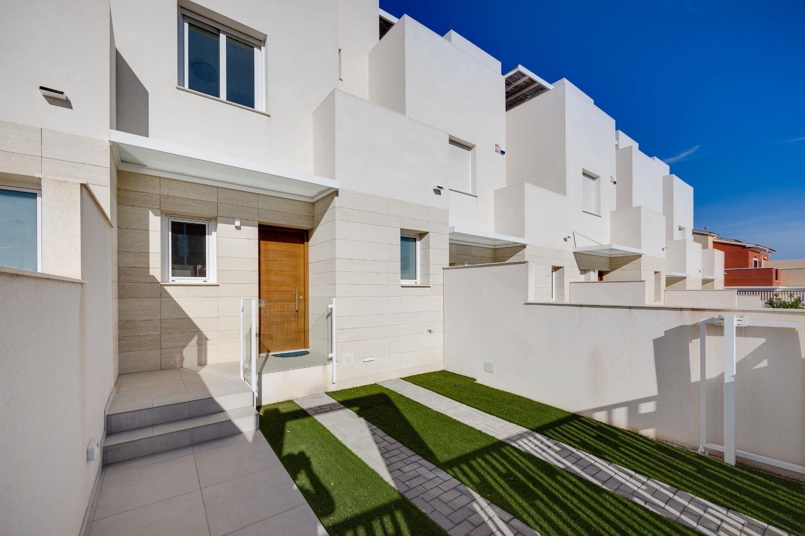 2 makuuhuone Huoneisto myytävänä paikassa Torrevieja mukana uima-altaan - 329 000 € (Ref: 9569006)