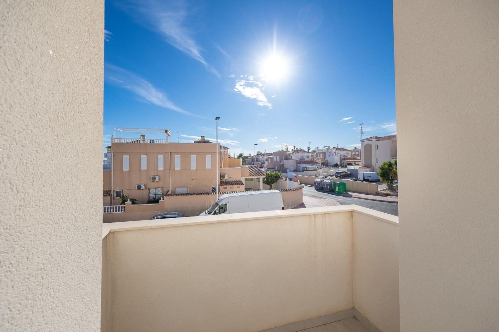 2 makuuhuone Huoneisto myytävänä paikassa Torrevieja mukana uima-altaan - 329 000 € (Ref: 9569006)