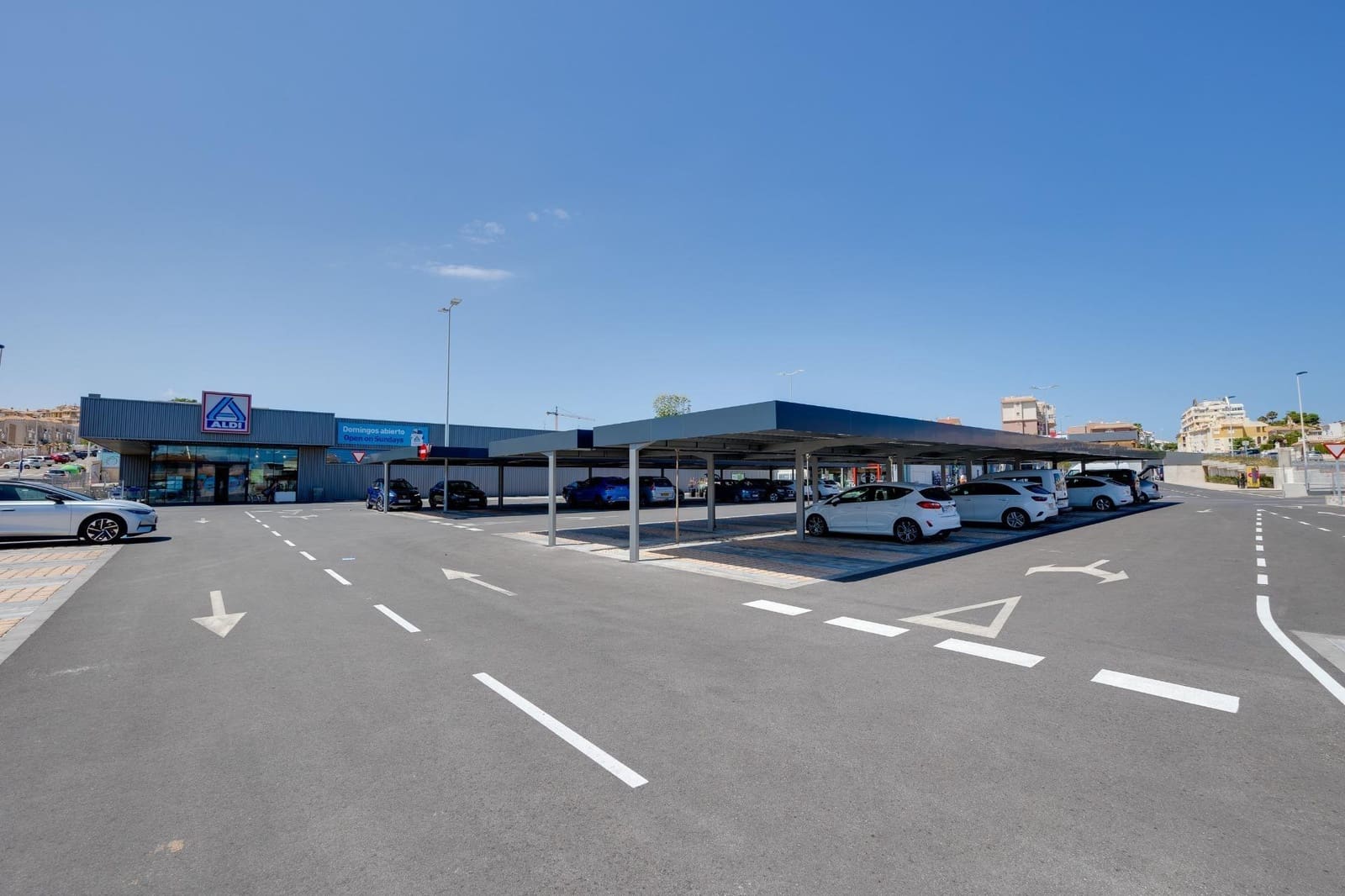 2 makuuhuone Huoneisto myytävänä paikassa Torrevieja mukana uima-altaan - 329 000 € (Ref: 9569006)