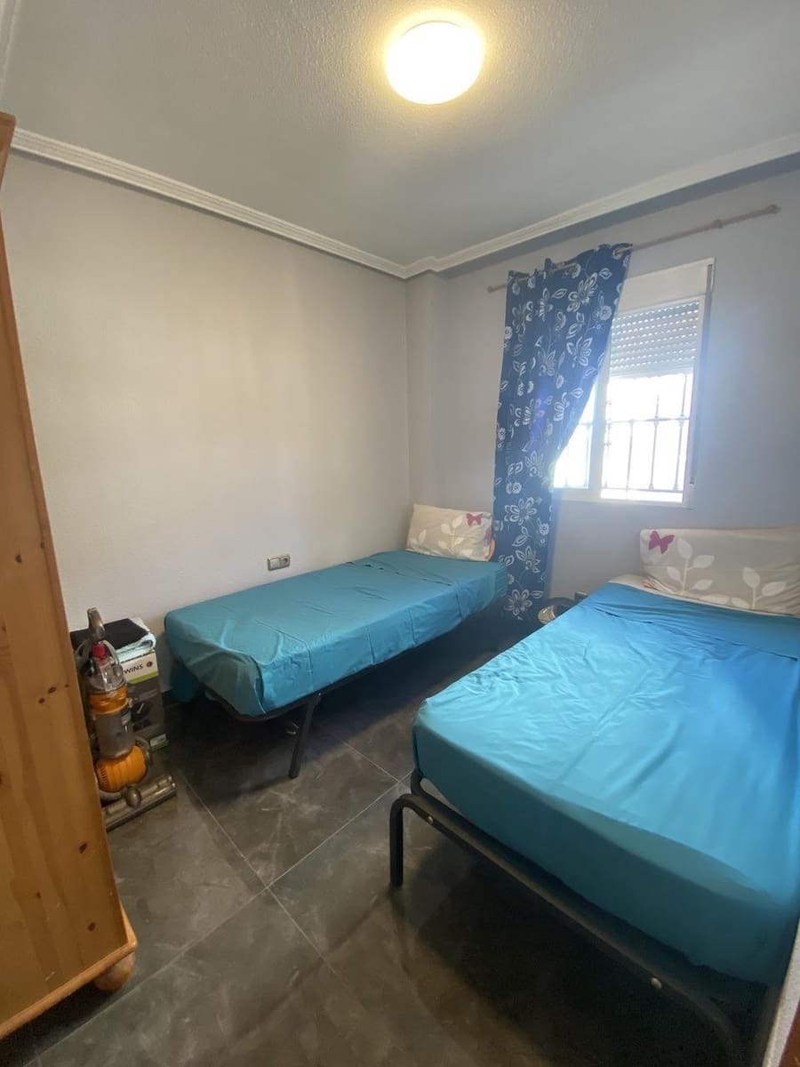 5 soverom Villa til salgs i Playa Flamenca med svømmebasseng - € 360 000 (Ref: 9596390)