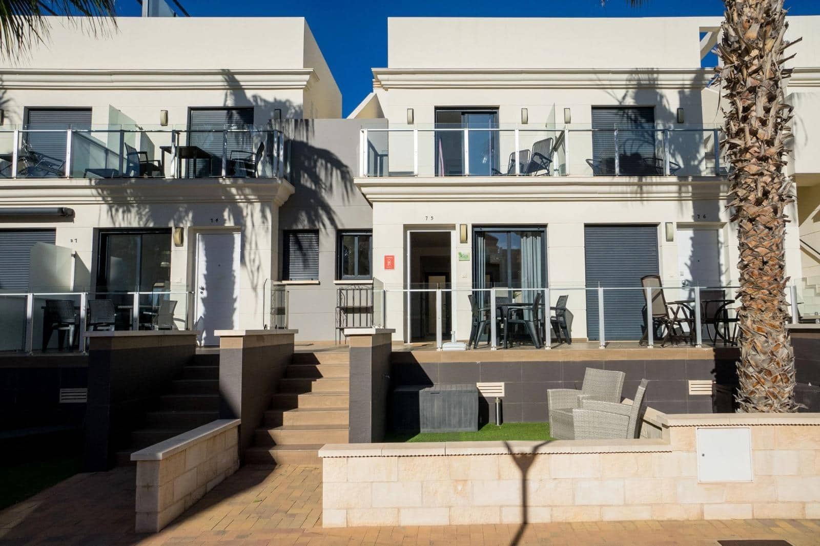 2 sovrum Radhus till salu i La Zenia - 299 000 € (Ref: 9599690)