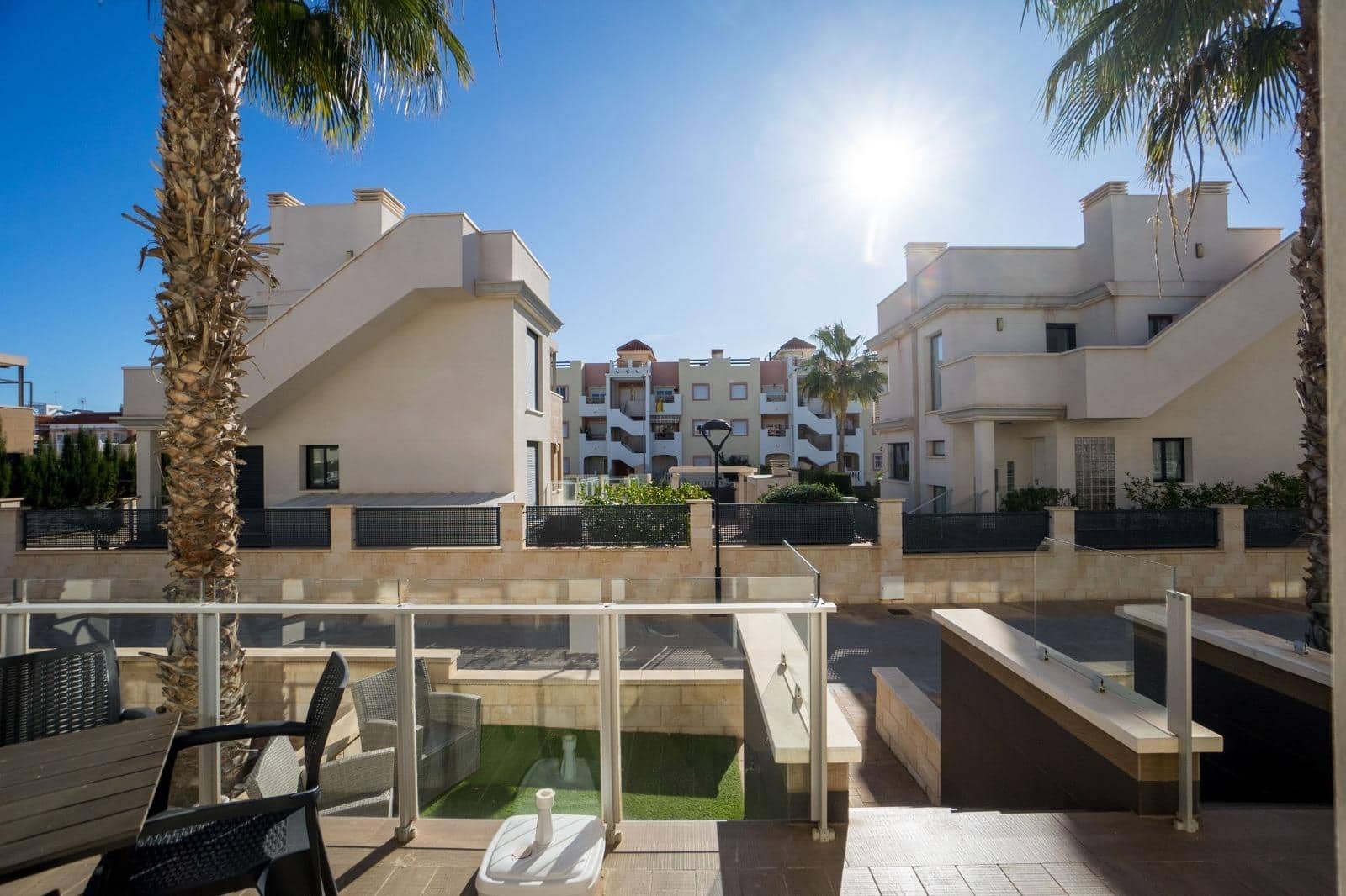 2 sovrum Radhus till salu i La Zenia - 299 000 € (Ref: 9599690)