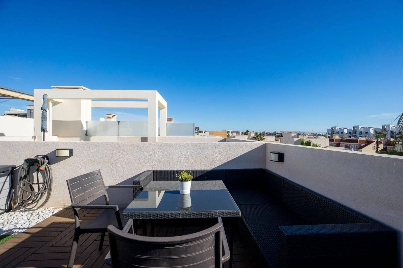 2 sovrum Radhus till salu i La Zenia - 299 000 € (Ref: 9599690)