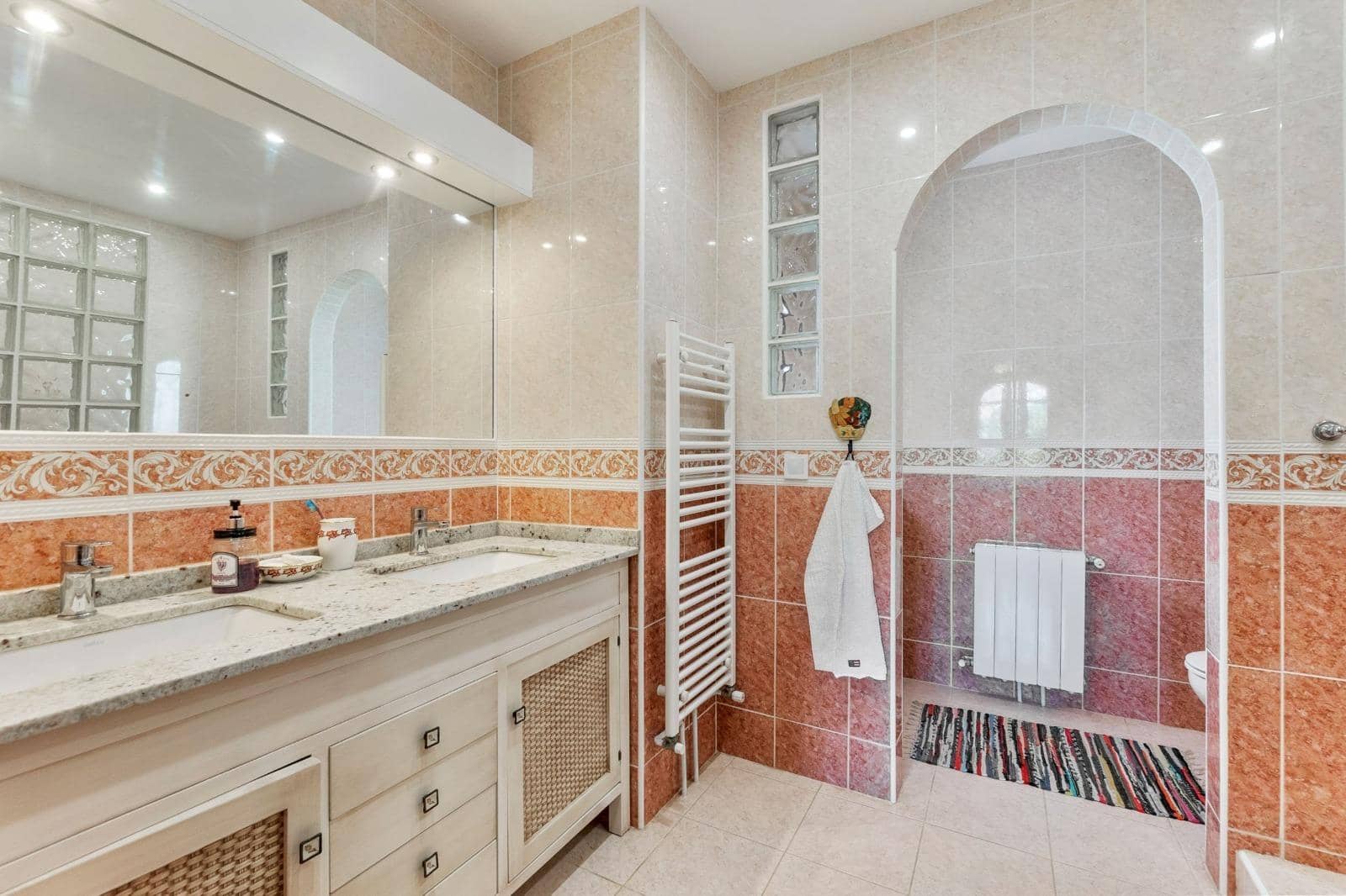 Chalet de 3 habitaciones en Orihuela Costa en venta - 429.000 € (Ref: 9601264)