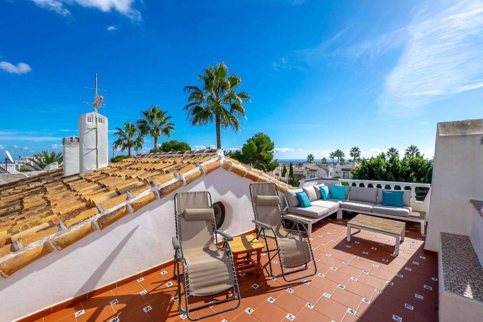 Chalet de 3 habitaciones en Orihuela Costa en venta - 429.000 € (Ref: 9601264)