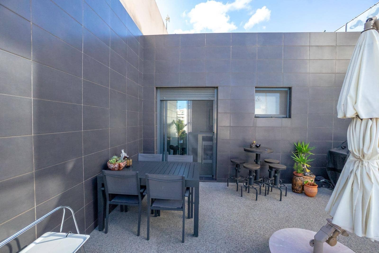 3 sypialnia Dom szeregowy na sprzedaż w Orihuela Costa z basenem - 329 000 € (Ref: 9601265)