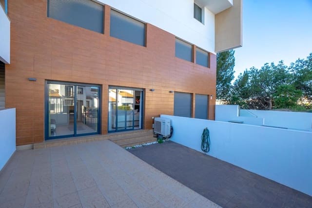 Apartamento de 2 habitaciones en Villamartín - Las Filipinas, Orihuela en venta con piscina - 255.000 € (Ref: 9601266)