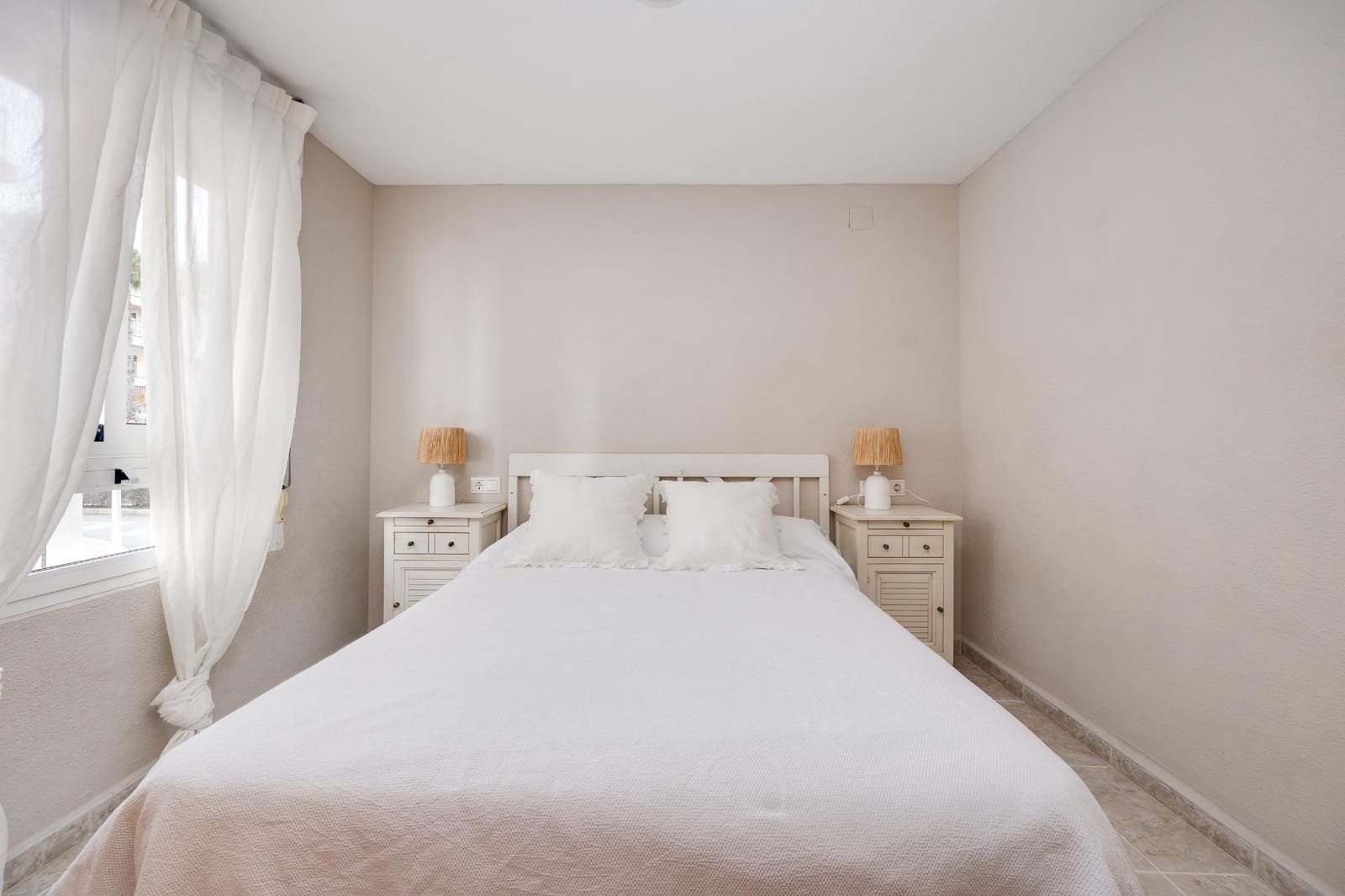 1 sovrum Lägenhet till salu i Torrevieja - 115 000 € (Ref: 9608235)