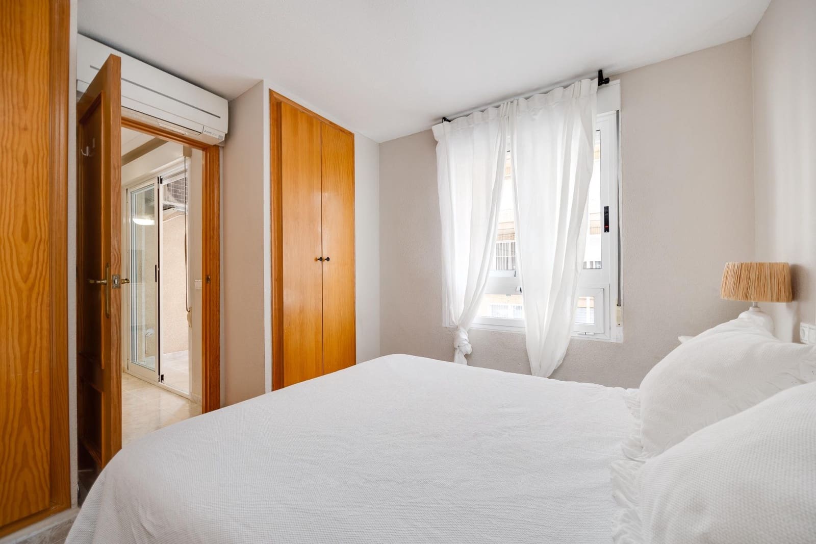 1 sovrum Lägenhet till salu i Torrevieja - 115 000 € (Ref: 9608235)