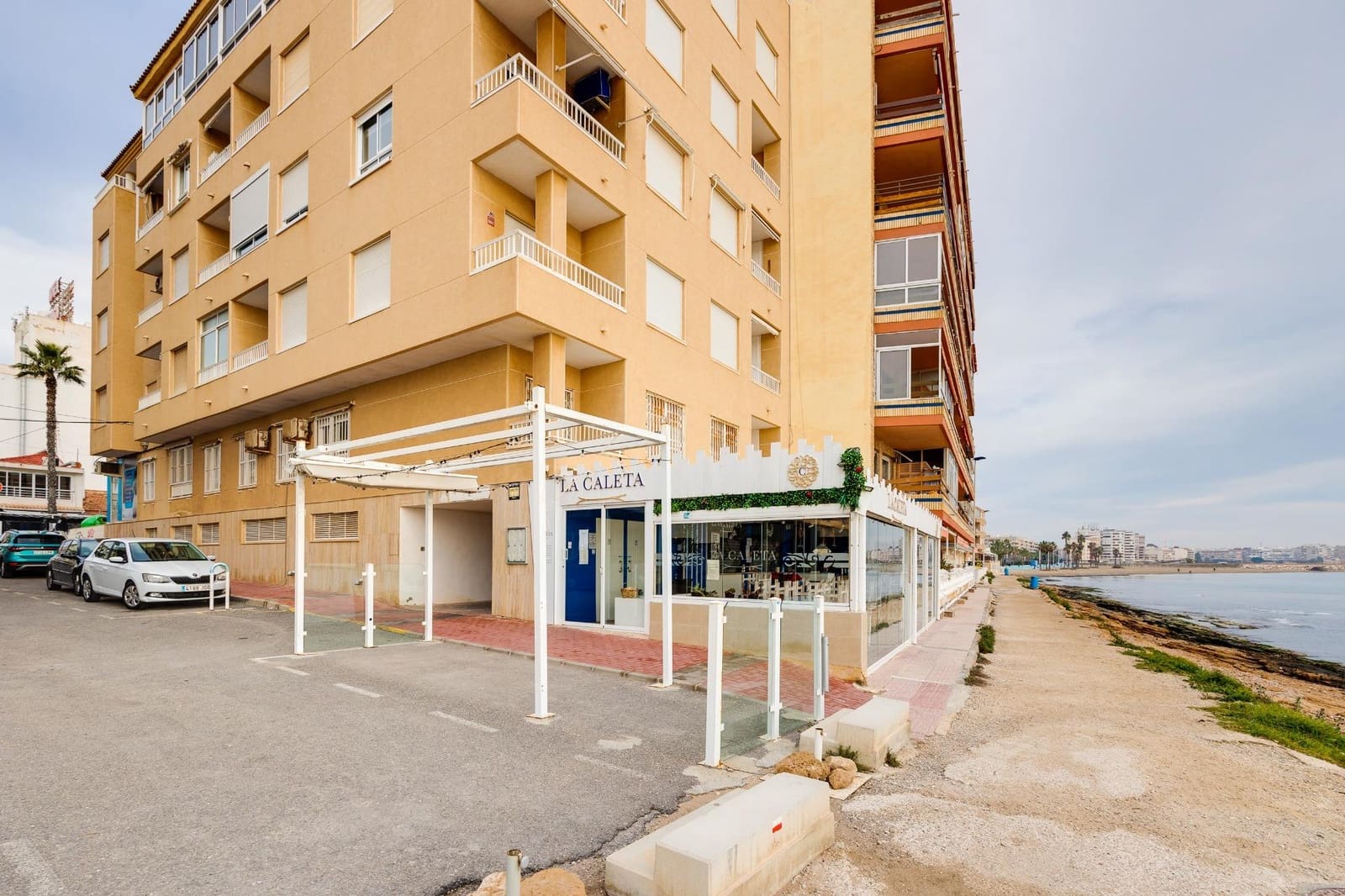 1 sovrum Lägenhet till salu i Torrevieja - 115 000 € (Ref: 9608235)