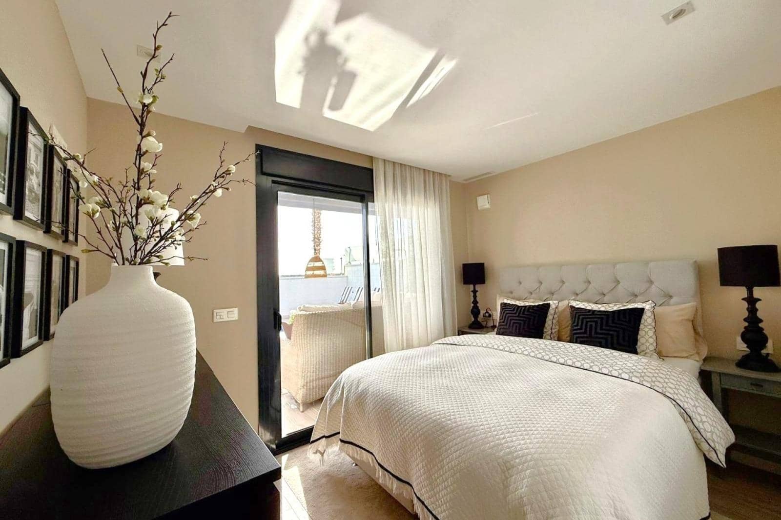 3 bedroom Villa for sale in Orihuela Costa with pool - € 449,900 (Ref: 9616068)