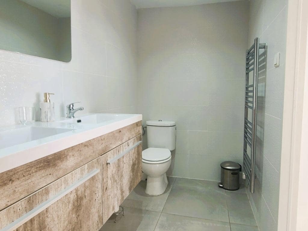 4 slaapkamer Villa te koop in Torrevieja met zwembad - € 535.000 (Ref: 9616070)