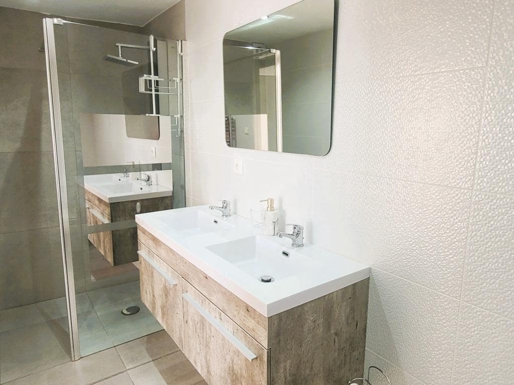 4 slaapkamer Villa te koop in Torrevieja met zwembad - € 535.000 (Ref: 9616070)