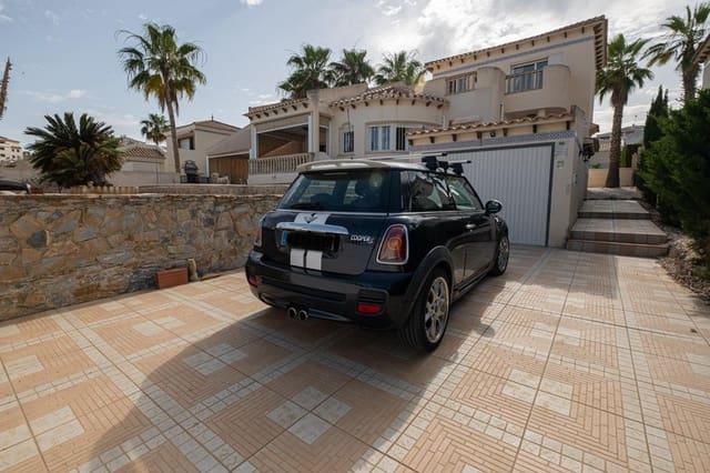3 soverom Villa til salgs i Las Ramblas Golf, Orihuela med svømmebasseng garasje - € 465 000 (Ref: 9619499)