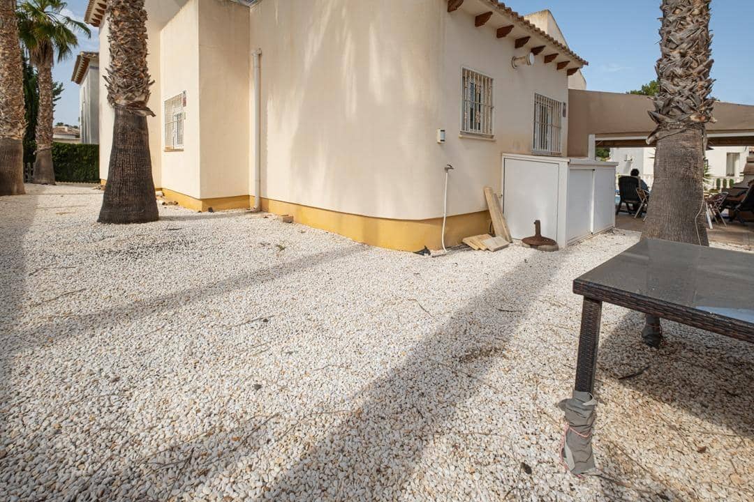 3 soverom Villa til salgs i Las Ramblas Golf med svømmebasseng garasje - € 465 000 (Ref: 9619499)