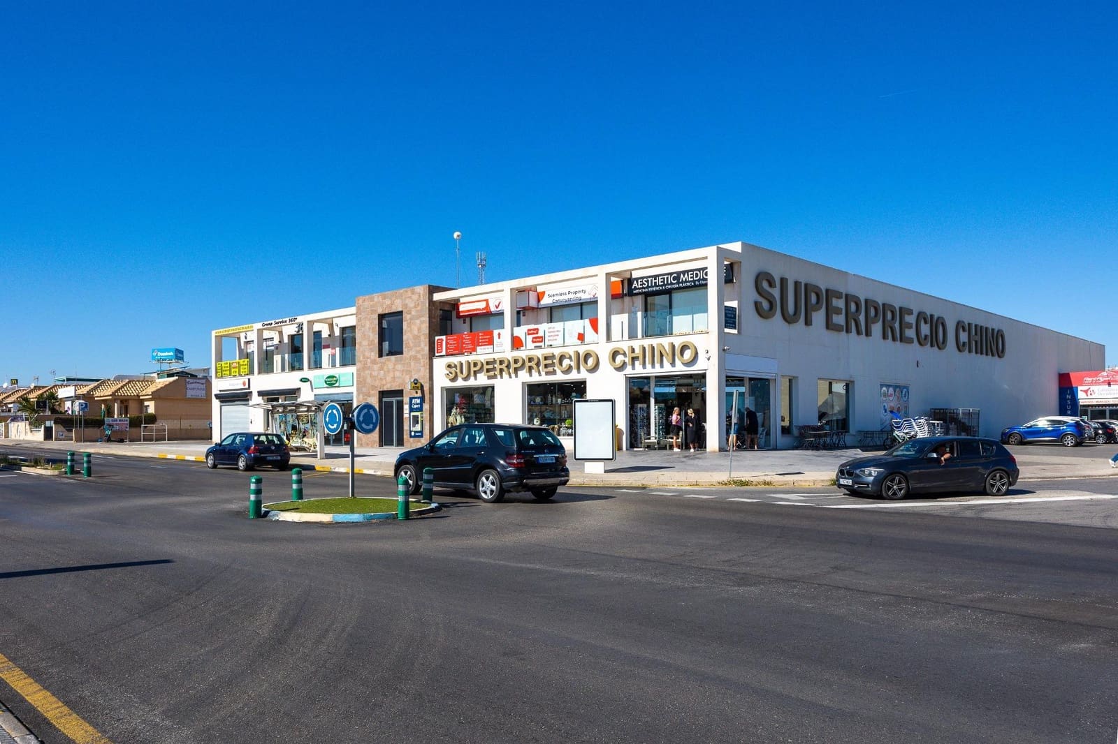 2 soverom Villa til leie i La Zenia - € 1 200 (Ref: 9621830)