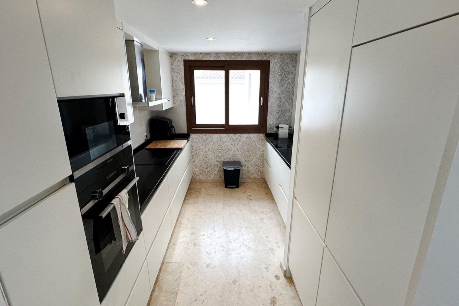 2 bedroom Penthouse for sale in Punta Prima with pool - € 375,000 (Ref: 9634510)