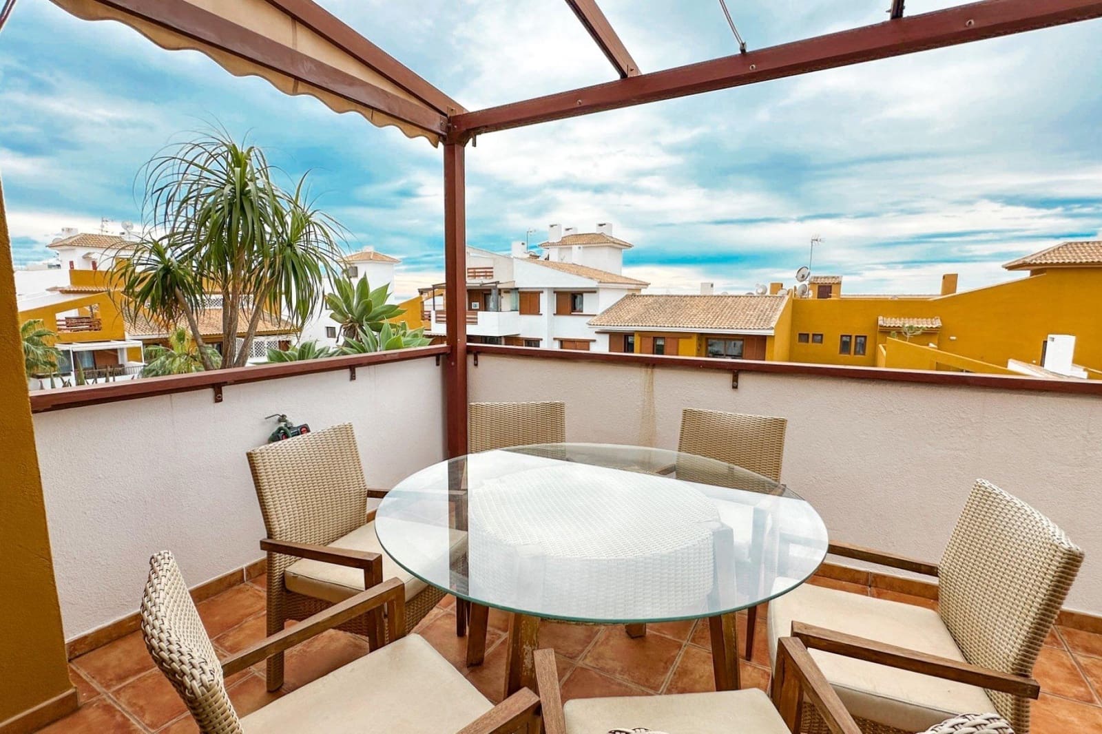 2 bedroom Penthouse for sale in Punta Prima with pool - € 375,000 (Ref: 9634510)