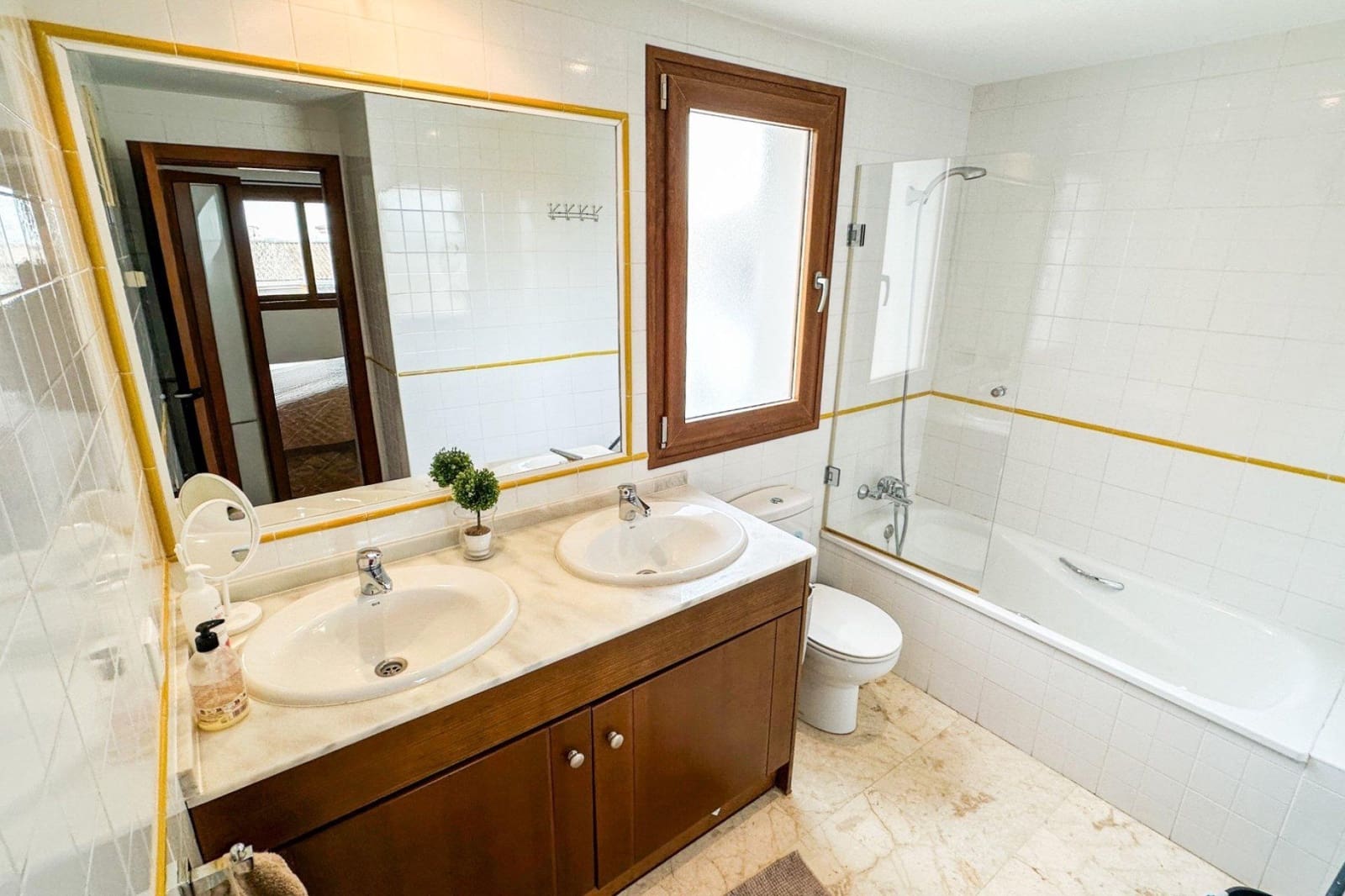 2 bedroom Penthouse for sale in Punta Prima with pool - € 375,000 (Ref: 9634510)